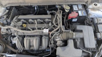 2014 Ford White Fusion - Image 11