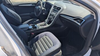 2014 Ford White Fusion #2 - Image 11