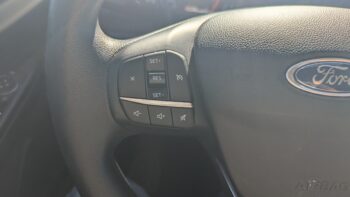 2020 White Ford Escape - Image 8