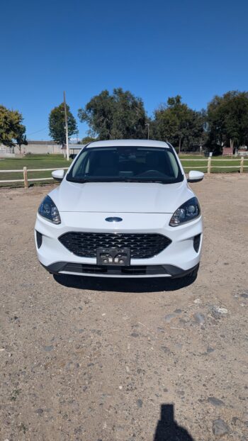 2020 White Ford Escape - Image 2