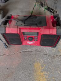 Milwaukee 2890-20 Radio (031026)