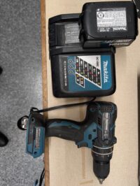 Makita XPHO6 18V 1/2 Hammer Driver-Drill with Charger DC18RC 052626