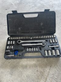 Allied Tools 52-piece socket set